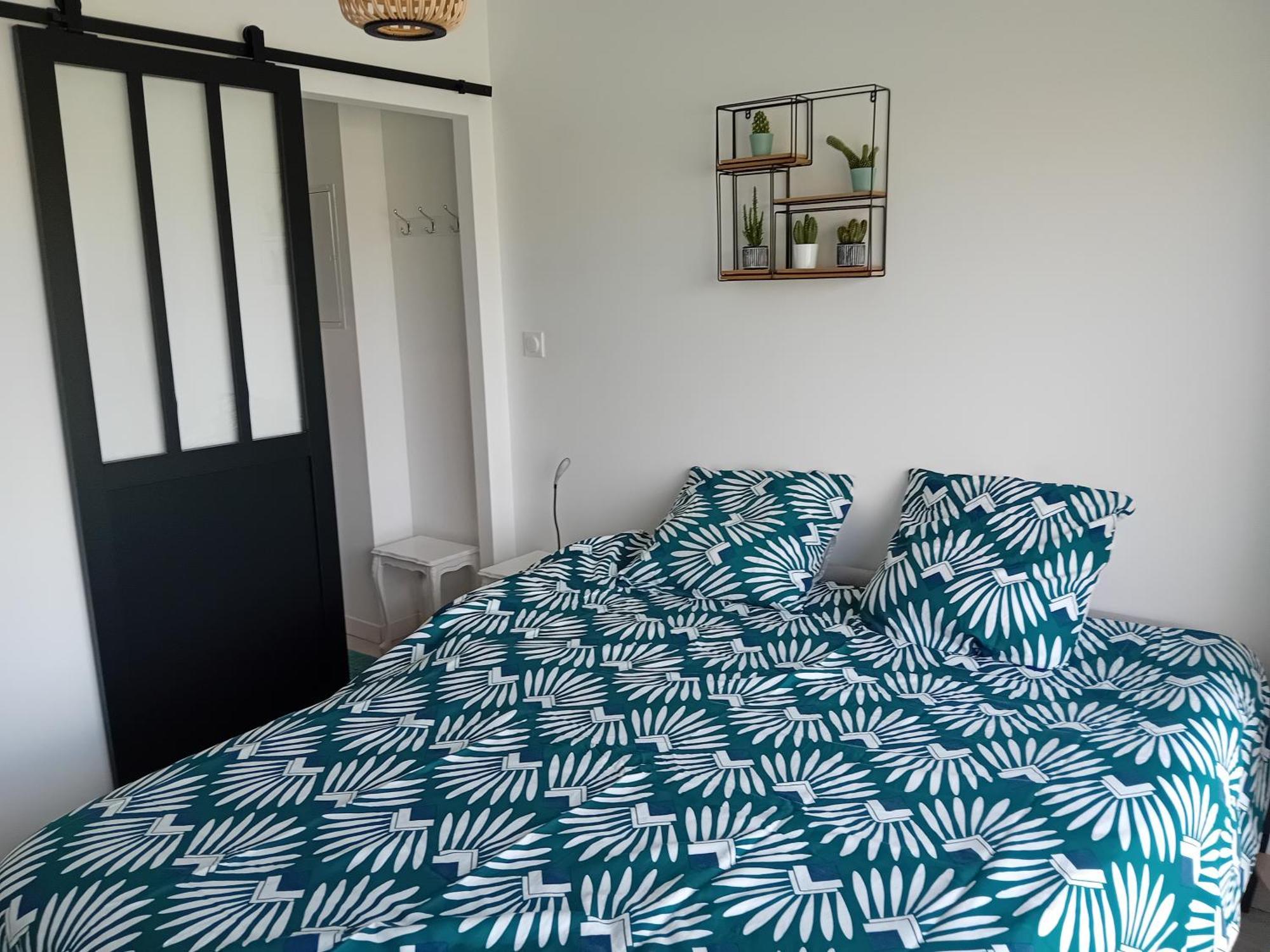 Chez Maryline Bed & Breakfast *
